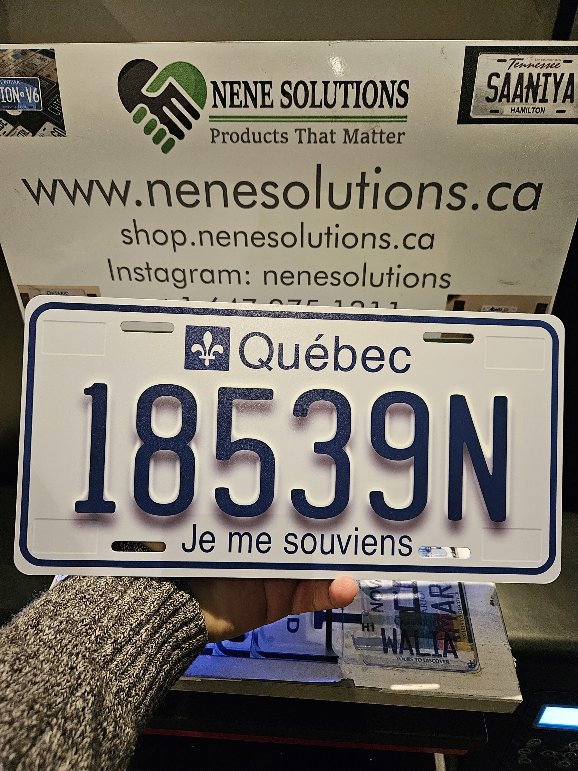 Quebec Custom Plate - Image 9