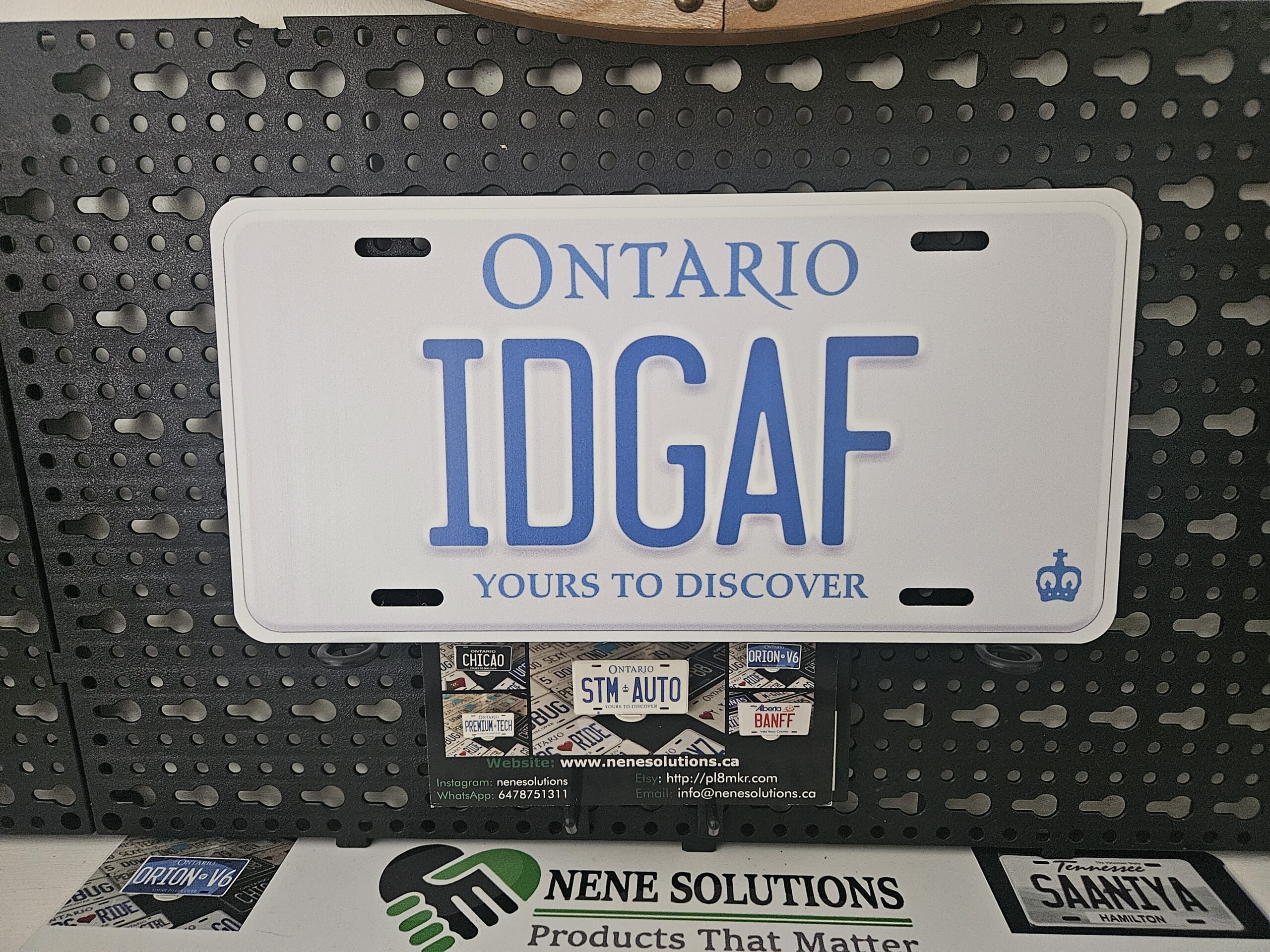 White Ontario With Crown Custom Plate - Image 7