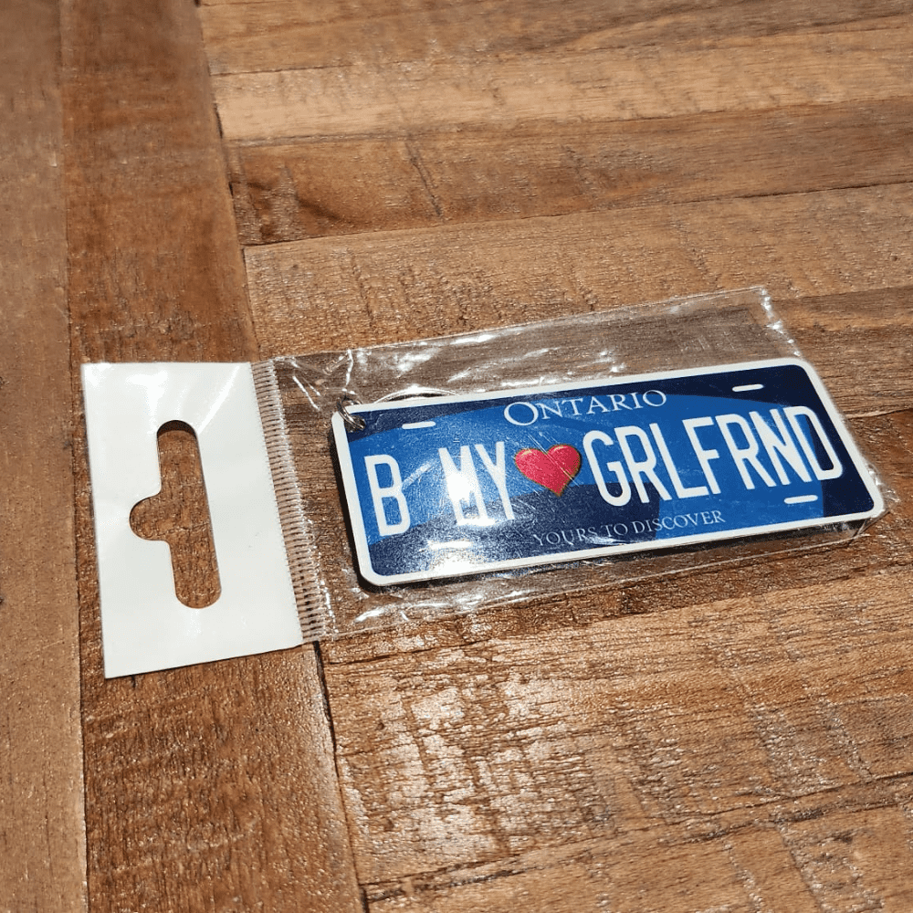 ONTARIO-B-MY-GRLFRND keychain